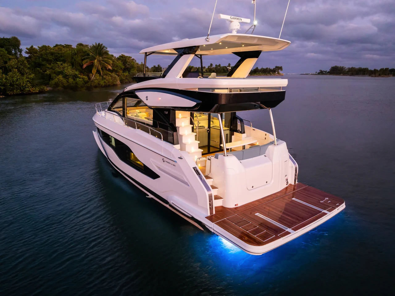 2026 Cruisers Yachts 50 FLY 50.0 feet, Inuvik, Northwest Territories #9