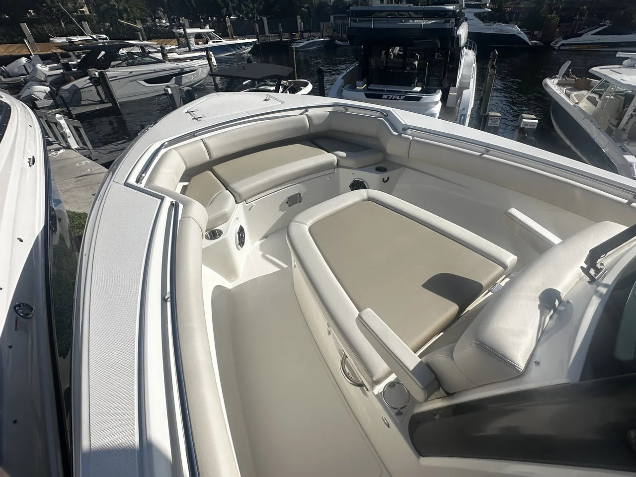 2026 Boston Whaler 280 Outrage 28.0 feet, Pompano Beach, Florida #24
