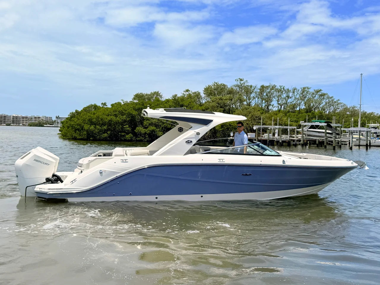 2026 Sea Ray SLX 310 Outboard 31.0 feet, St Petersburg, FL #22