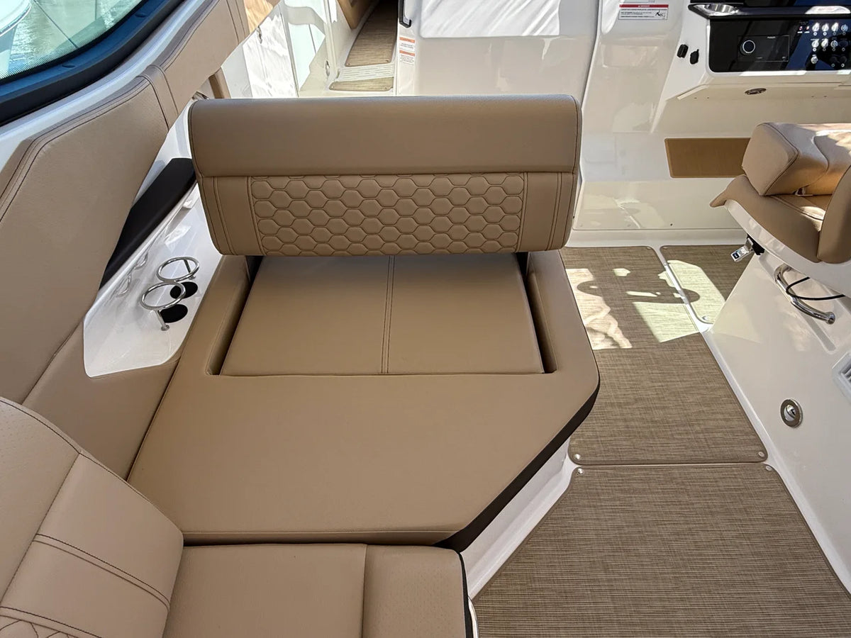 2025 Sea Ray Sundancer 320 Outboard 32.0 feet, Wrightsville Beach, North Carolina #14