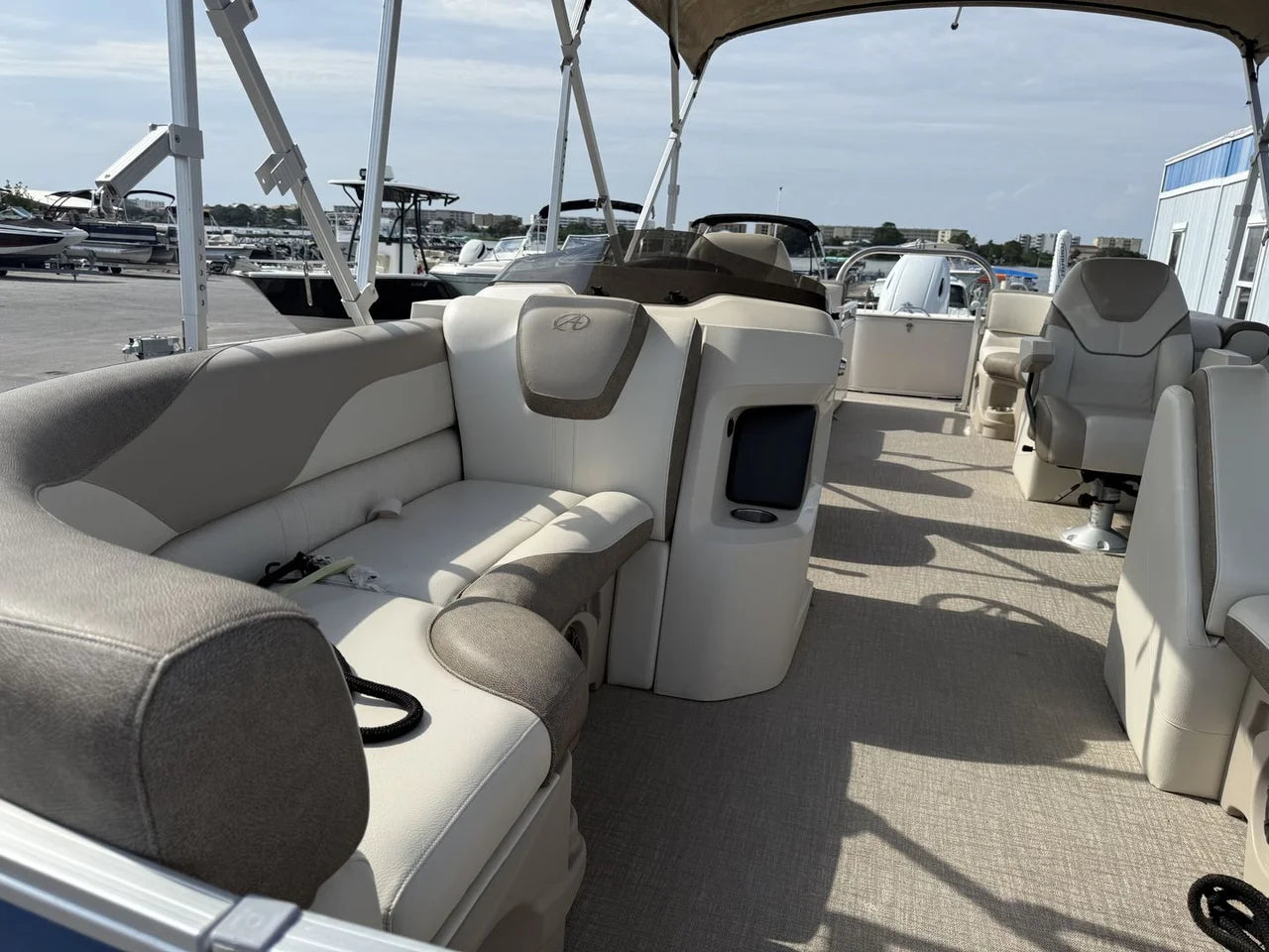 2023 Avalon 2385 LSZ QL 23.0 feet, Fort Walton Beach, Florida #21