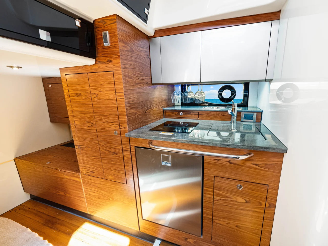 2026 Boston Whaler 405 Conquest 40.0 feet, Sarasota, Florida #87