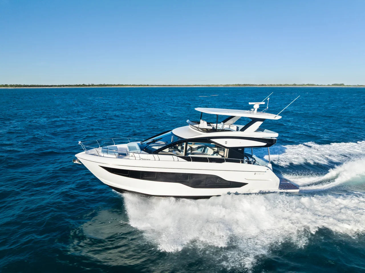 2026 Cruisers Yachts 50 FLY 50.0 feet, Inuvik, Northwest Territories #26