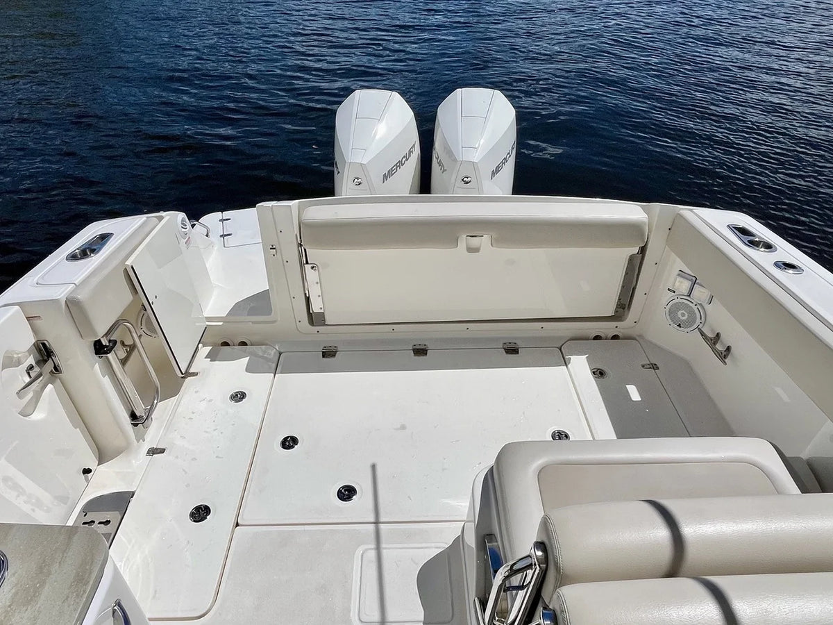 2022 Boston Whaler 320 VANTAGE 32.0 feet, Venice, Florida #23
