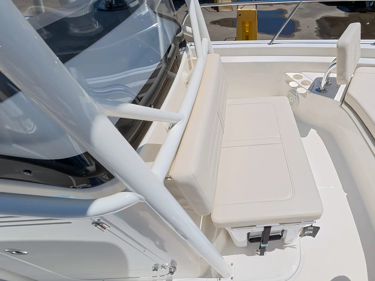 2026 Boston Whaler 210 Montauk 21.0 feet, New York, New York #20