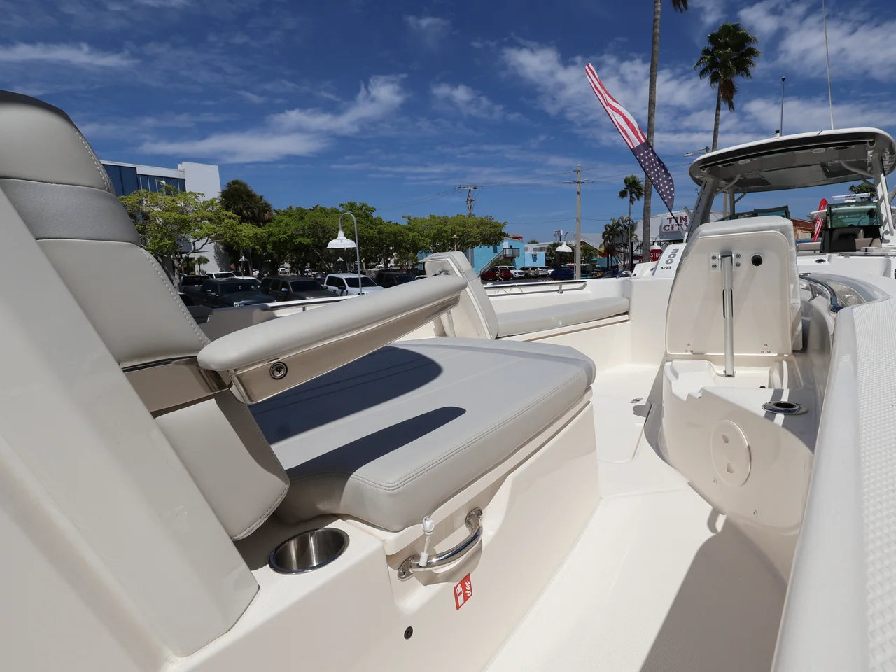 2026 Boston Whaler 280 Dauntless 28.0 feet, Naples, Florida #28