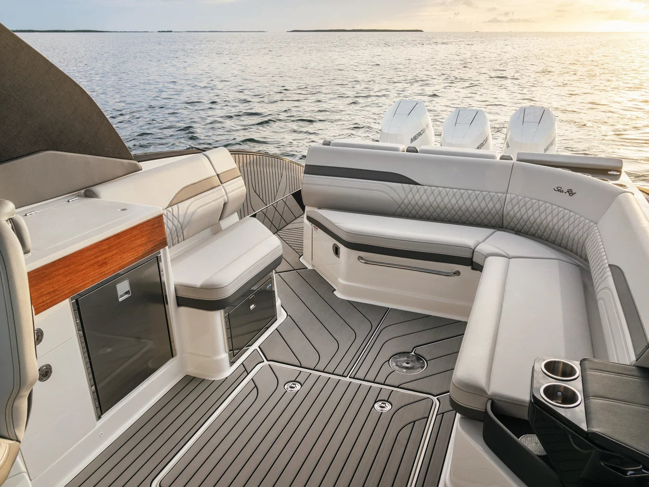 2026 Sea Ray SLX 360 Outboard  36.0 feet, Inuvik, Northwest Territories #19