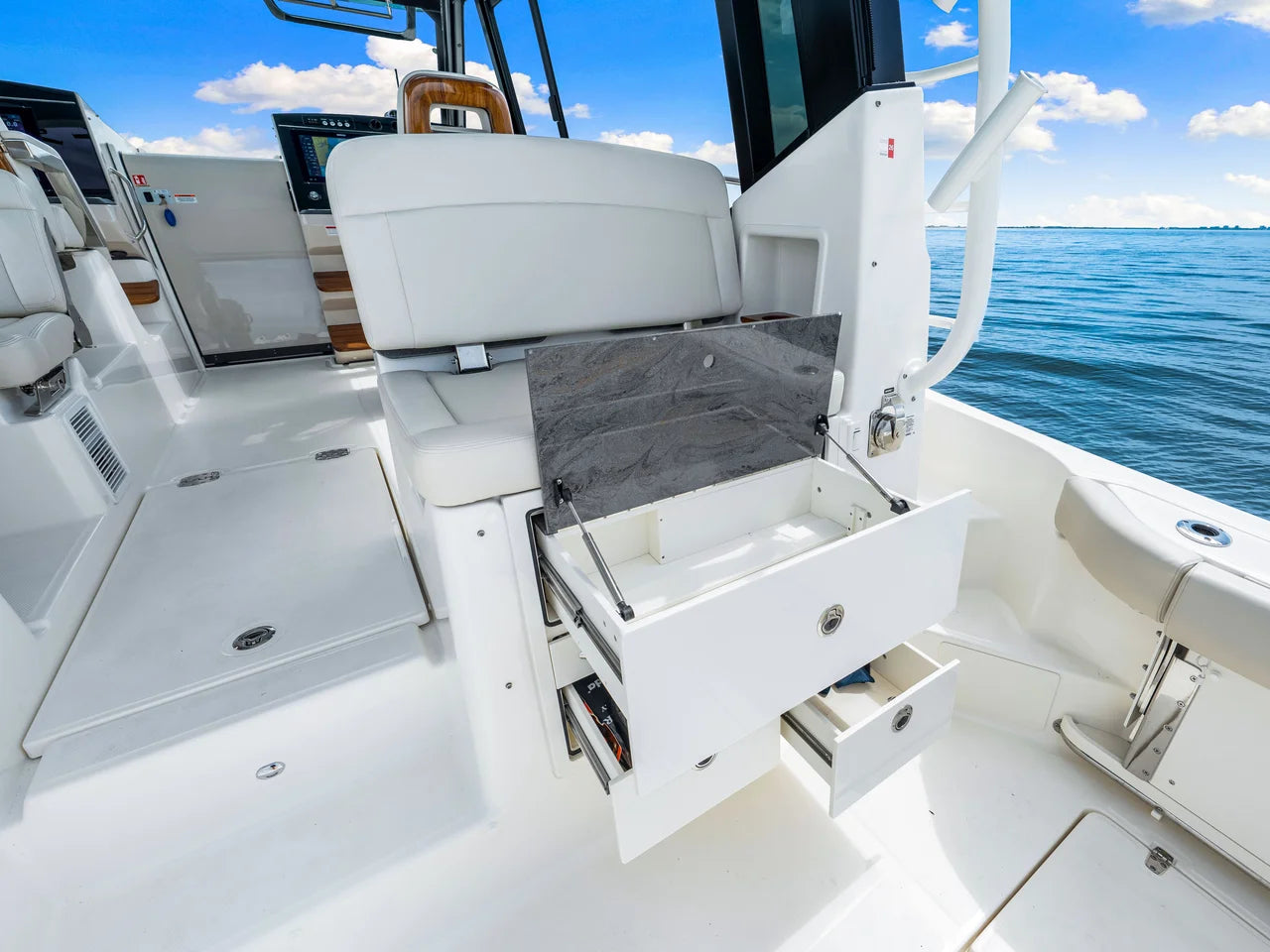 2026 Boston Whaler 405 Conquest 40.0 feet, Clearwater, Florida #55