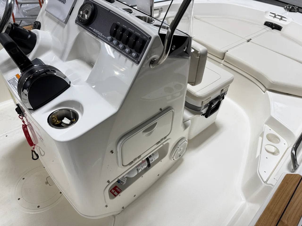 2026 Boston Whaler 170 Montauk 17.0 feet, Nisswa, Minnesota #33