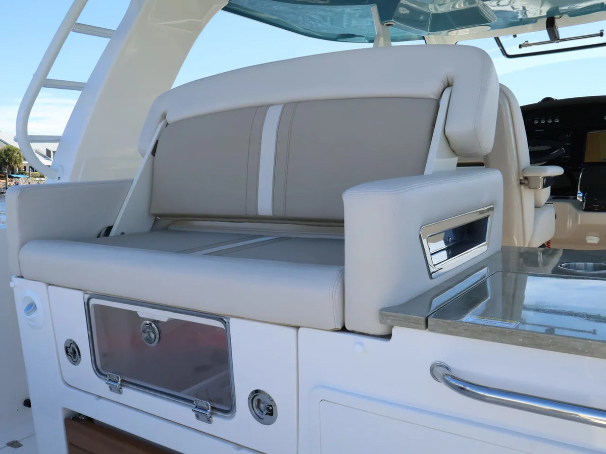 2027 Boston Whaler 350 Realm 35.0 feet, Naples, Florida #24