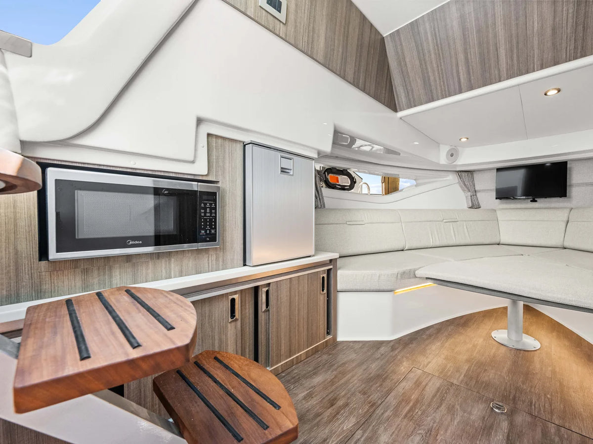 2027 Sea Ray Sundancer 320 Outboard 32.0 feet, Venice, Florida #44
