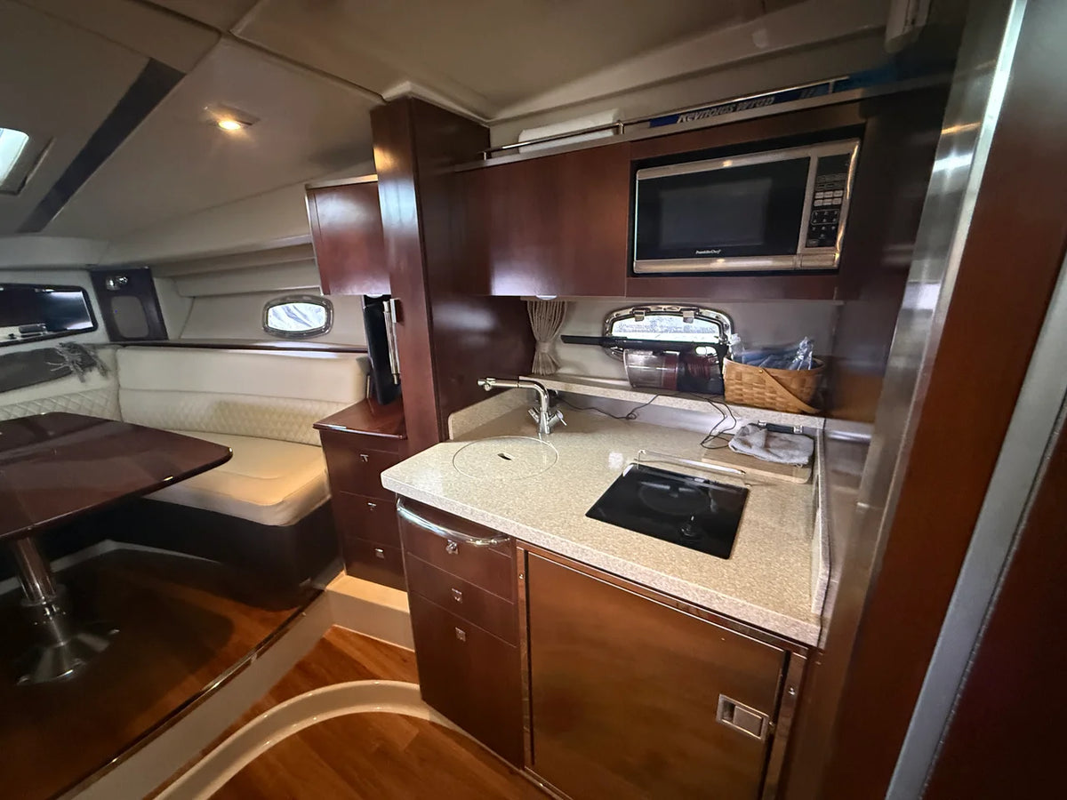 2015 Chaparral 330 SIGNATURE 33.0 feet, Lake Ozark, MO #33