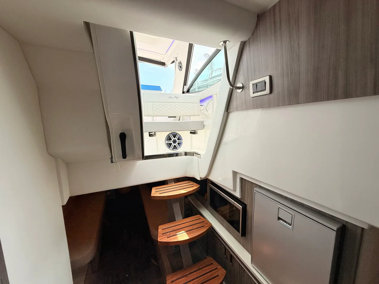 2026 Sea Ray Sundancer 320 Outboard 32.0 feet, St Petersburg, FL #82