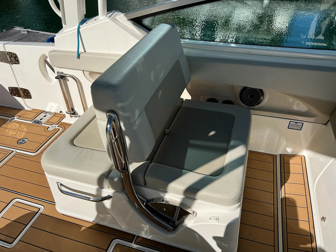 2021 Boston Whaler 280 VANTAGE 28.0 feet, Quincy, MA #26