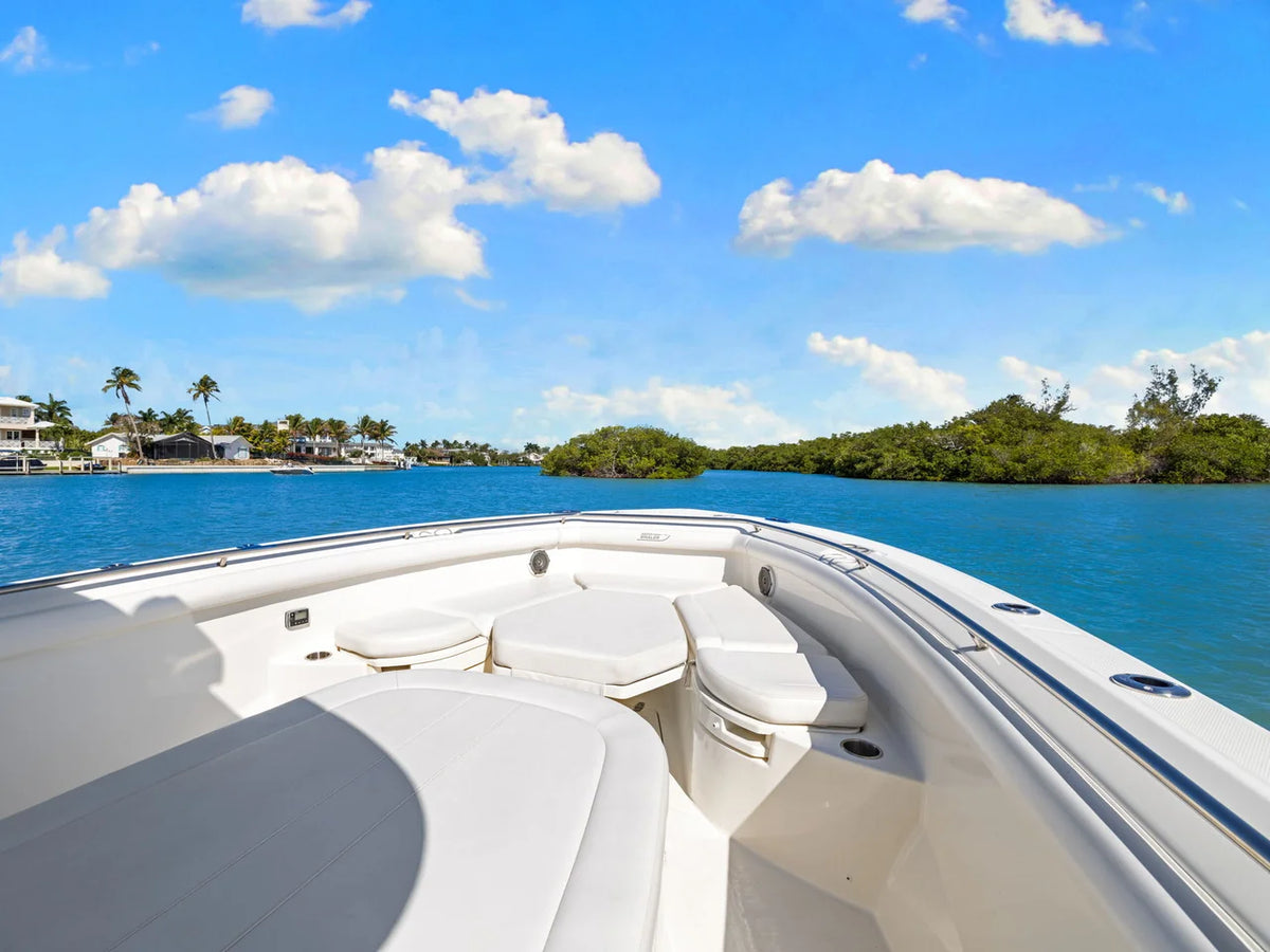 2014 Boston Whaler 350 OUTRAGE 35.0 feet, Naples, Florida #20