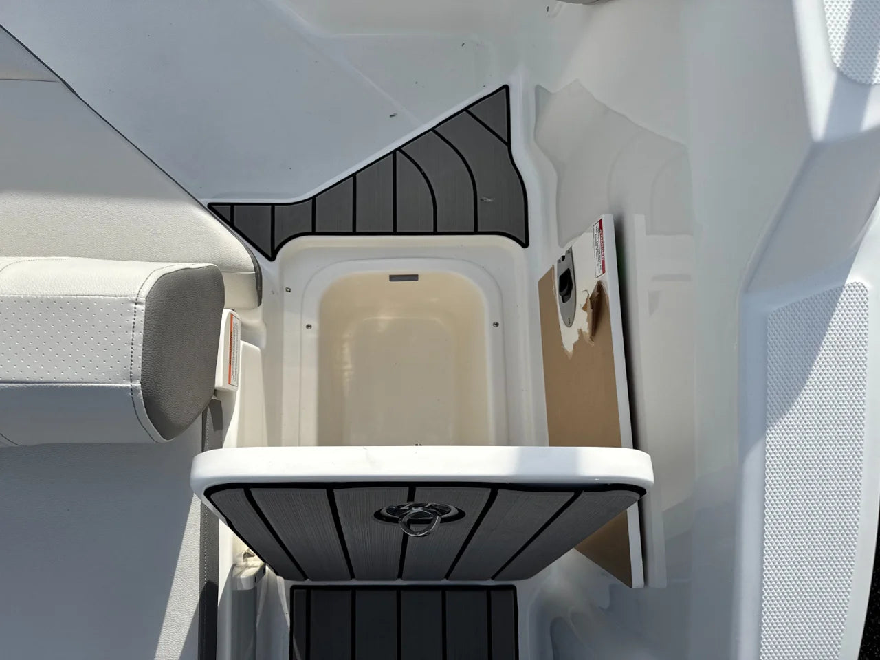 2026 Sea Ray SDX 230 Outboard 23.0 feet, Huntington, NY #16