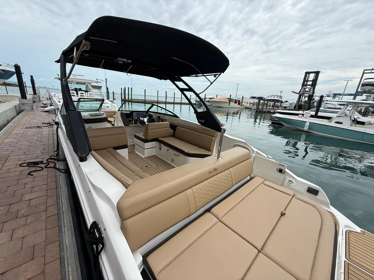 2022 Sea Ray SDX 270 Outboard 27.0 feet, Sarasota, FL #33