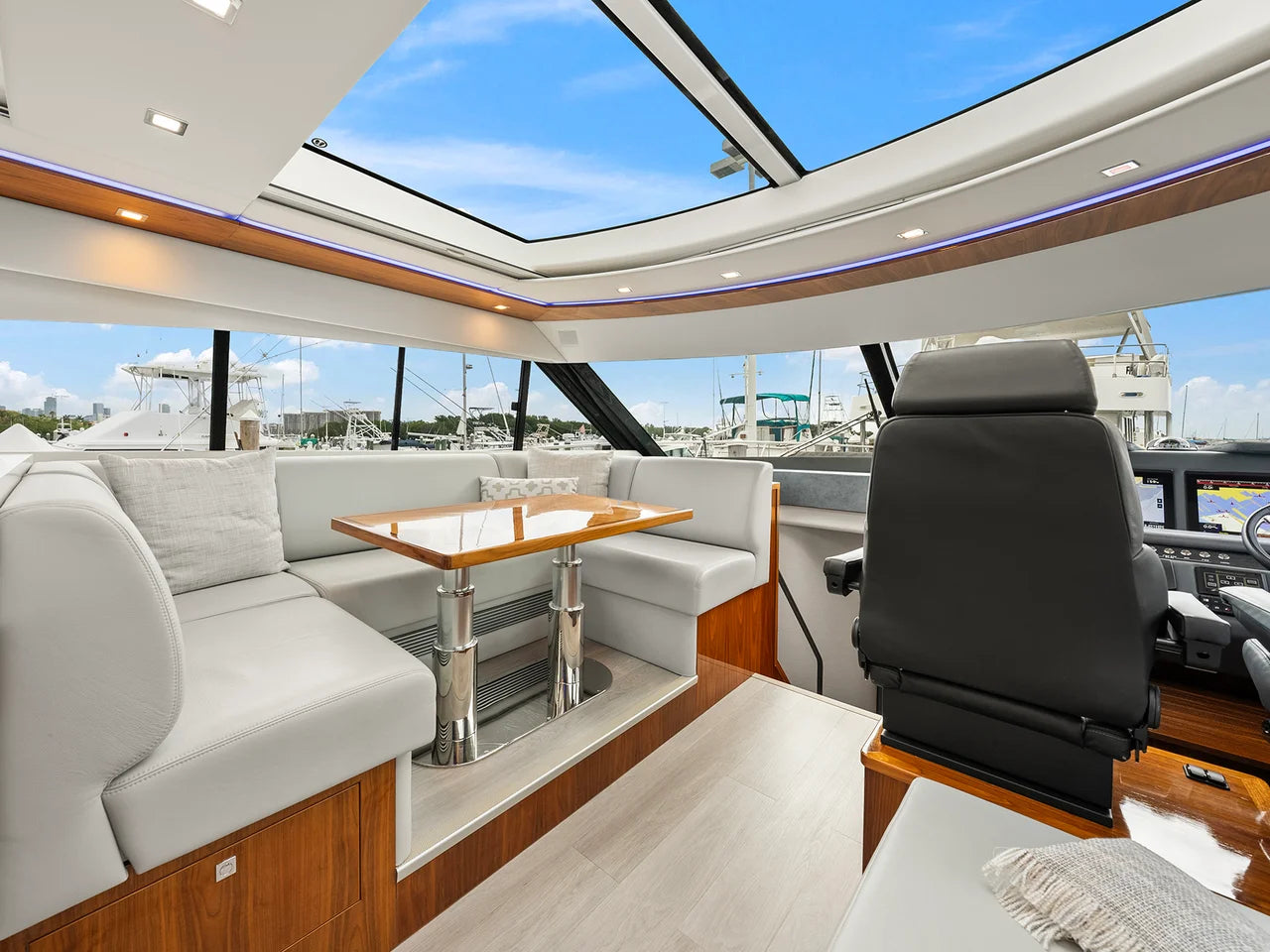 2024 Riviera 6000 SPORT YACHT 63.0 feet, Coconut Grove23, FL #65