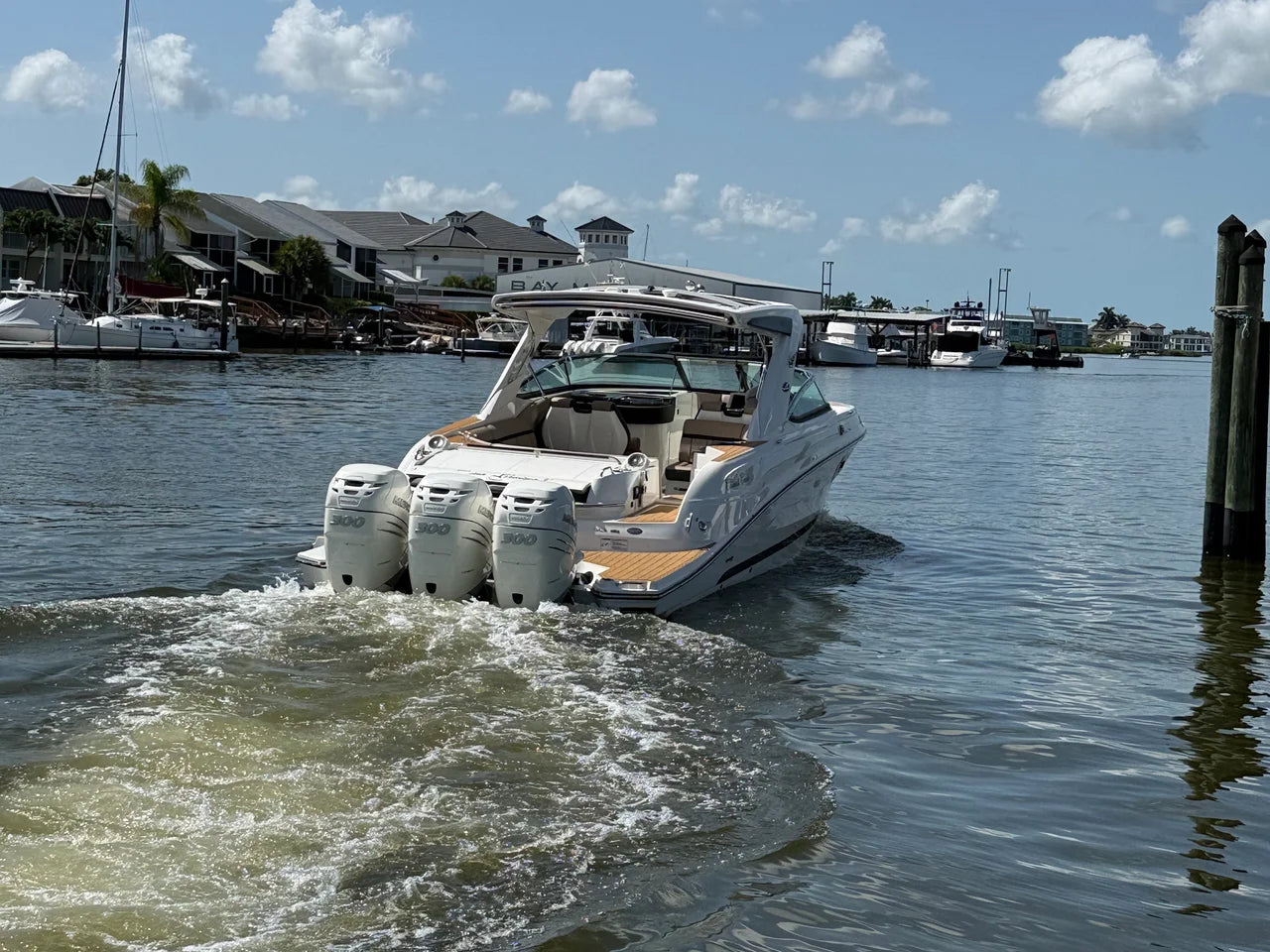 2018 Sea Ray 350 SLX OB 35.0 feet, Naples, Florida #5