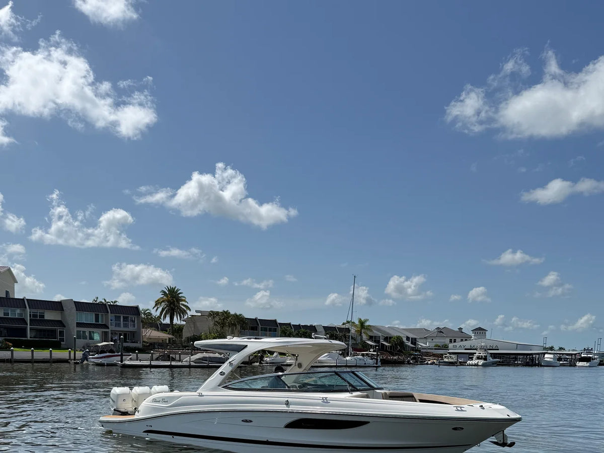 2018 Sea Ray 350 SLX OB 35.0 feet, Naples, Florida #3