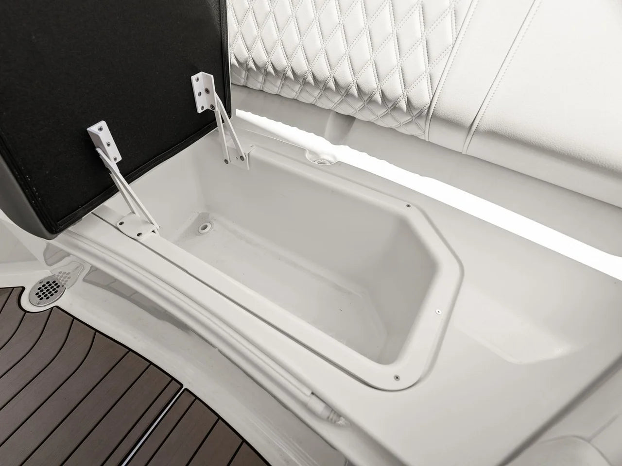 2023 Sea Ray SLX 350 OB 35.0 feet, St Petersburg, FL #45