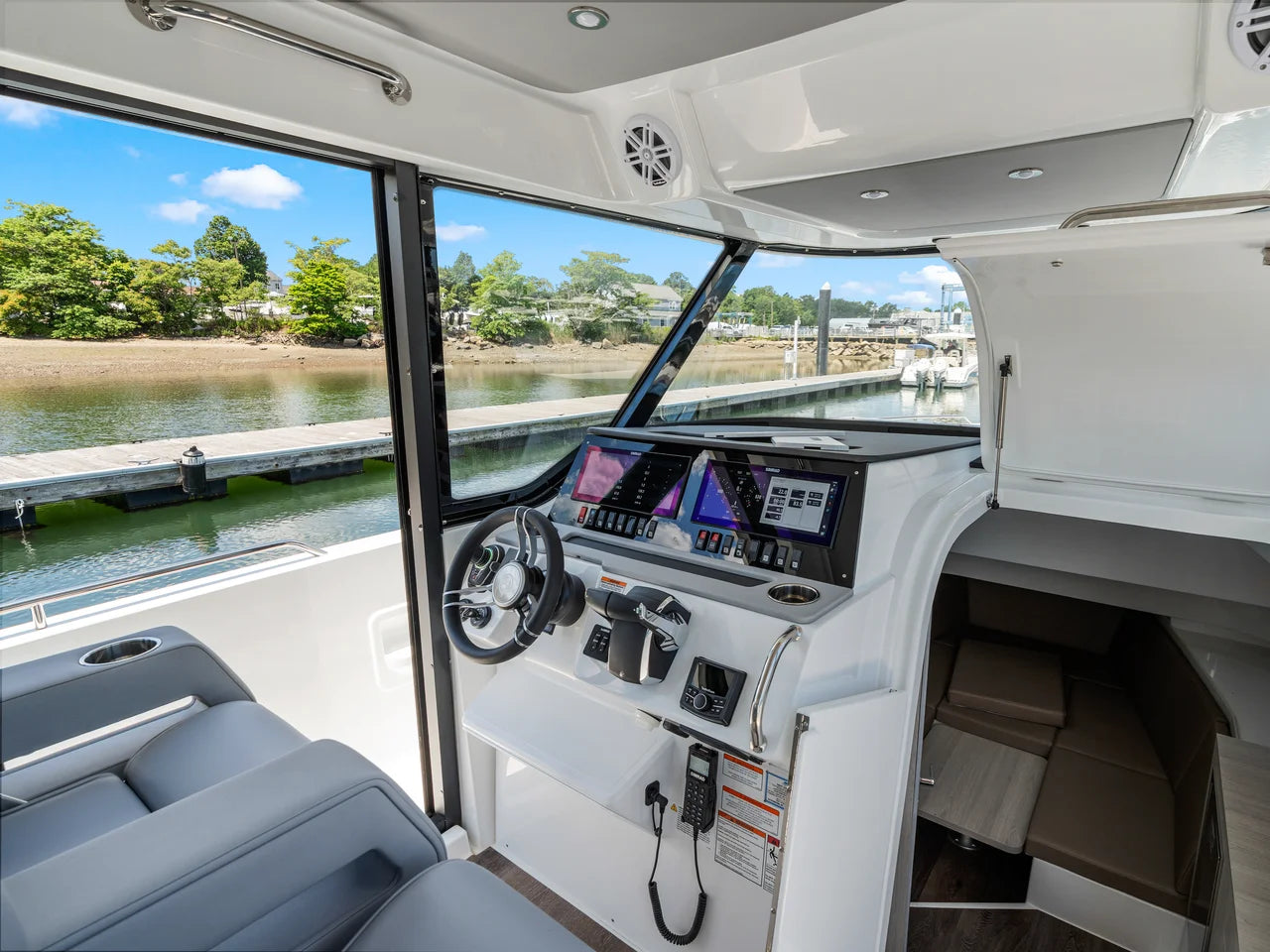 2026 Cruisers Yachts 38 VTR EC 38.0 feet, Quincy, MA #26