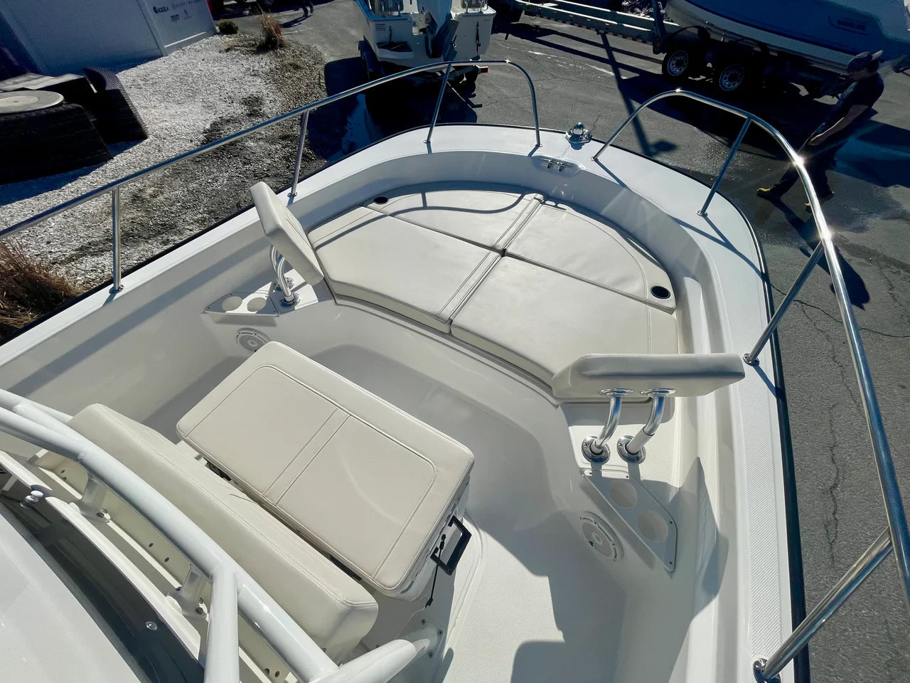 2026 Boston Whaler 210 Montauk 21.0 feet, Quincy, MA #17