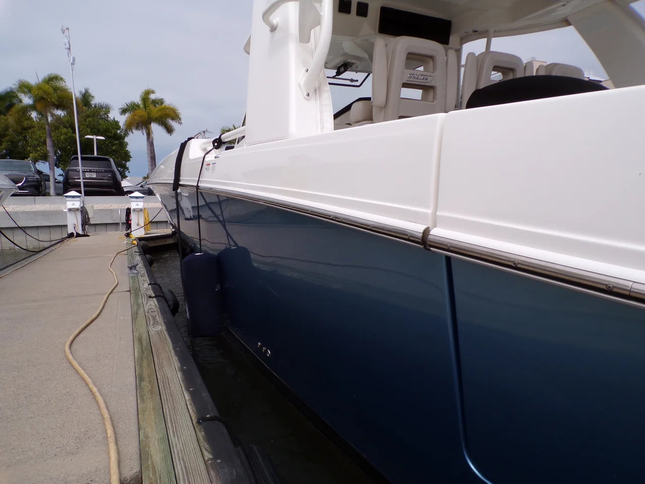 2018 Boston Whaler 420 OUTRAGE 42.0 feet, Naples, FL #18