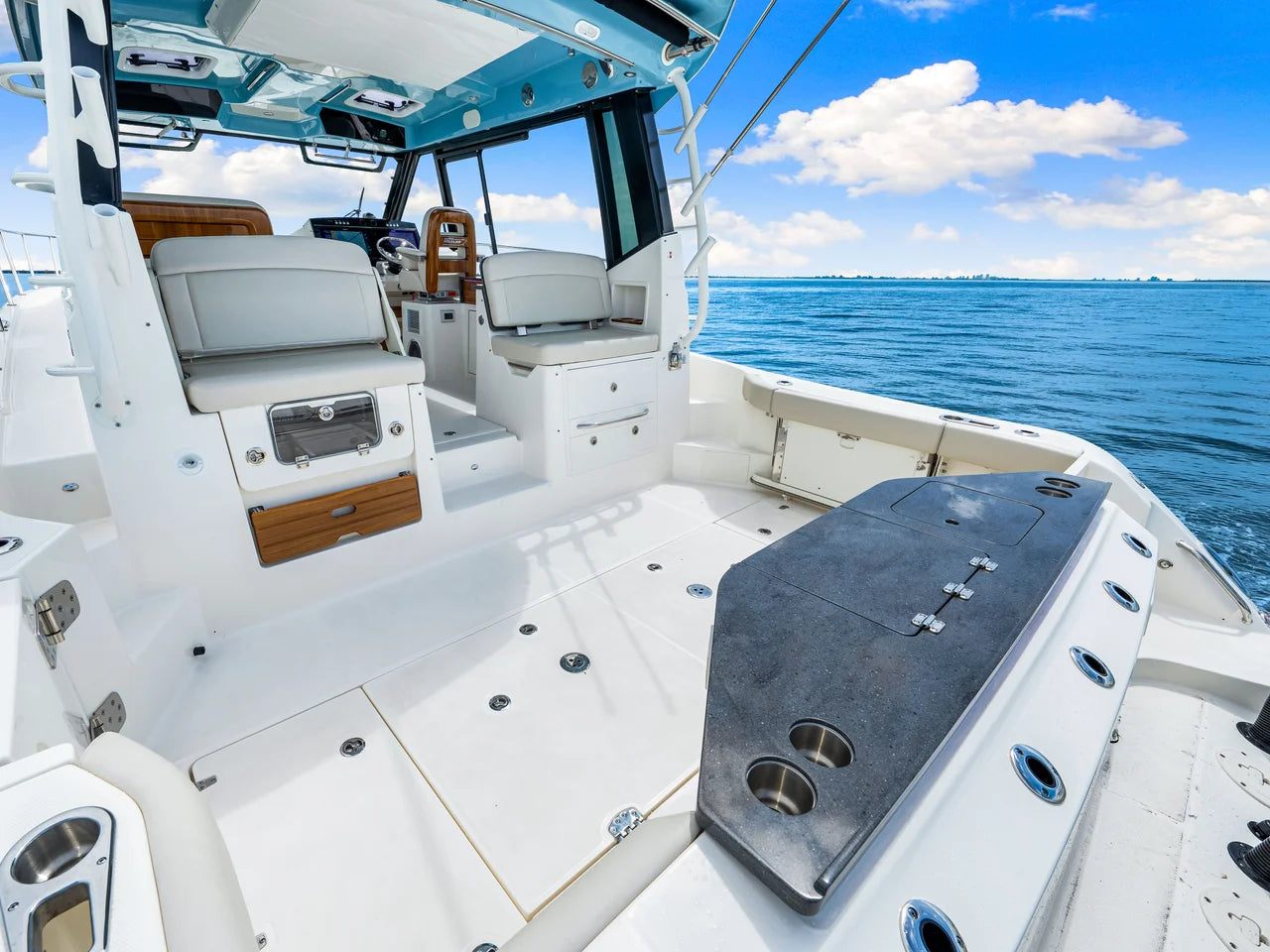 2026 Boston Whaler 405 Conquest 40.0 feet, Clearwater, Florida #48