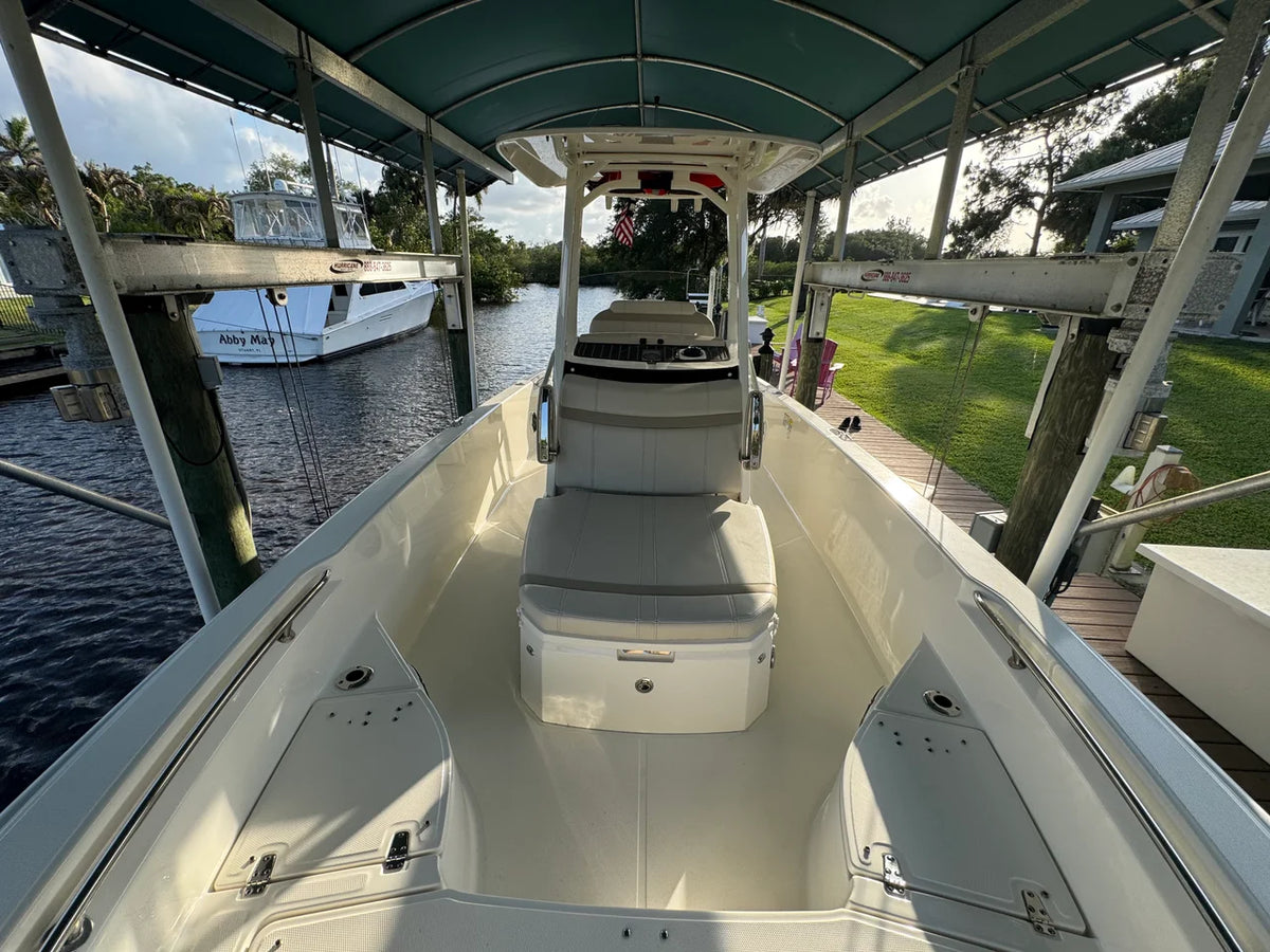 2024 Boston Whaler 250 DAUNTLESS 25.0 feet, Stuart, Florida #31