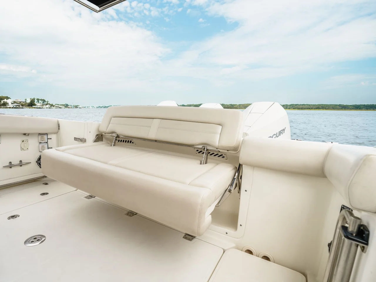 2021 Boston Whaler 350 REALM 35.0 feet, Charleston, SC #5