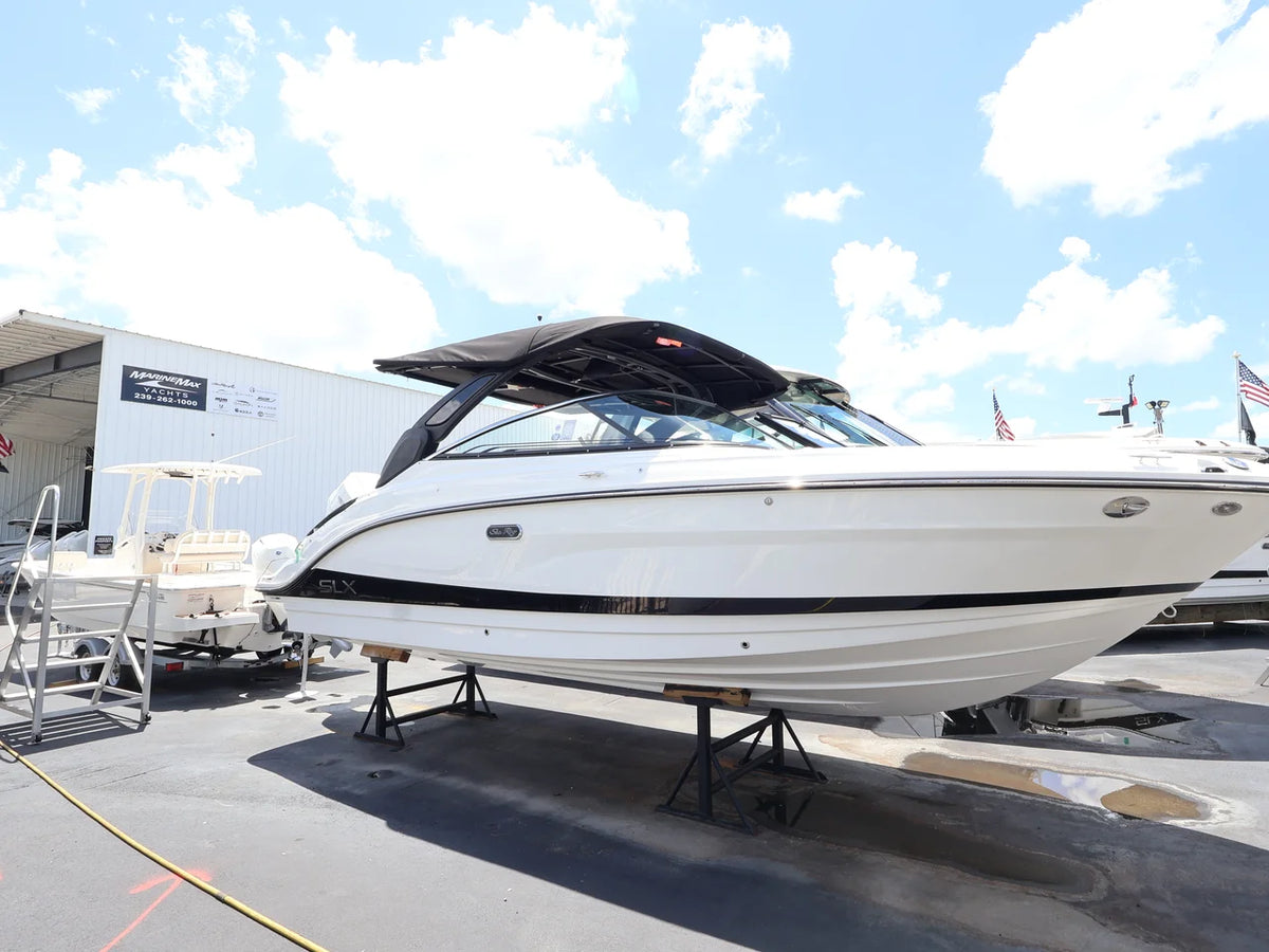 2027 Sea Ray SLX 260 Outboard 26.0 feet, Naples, Florida #4