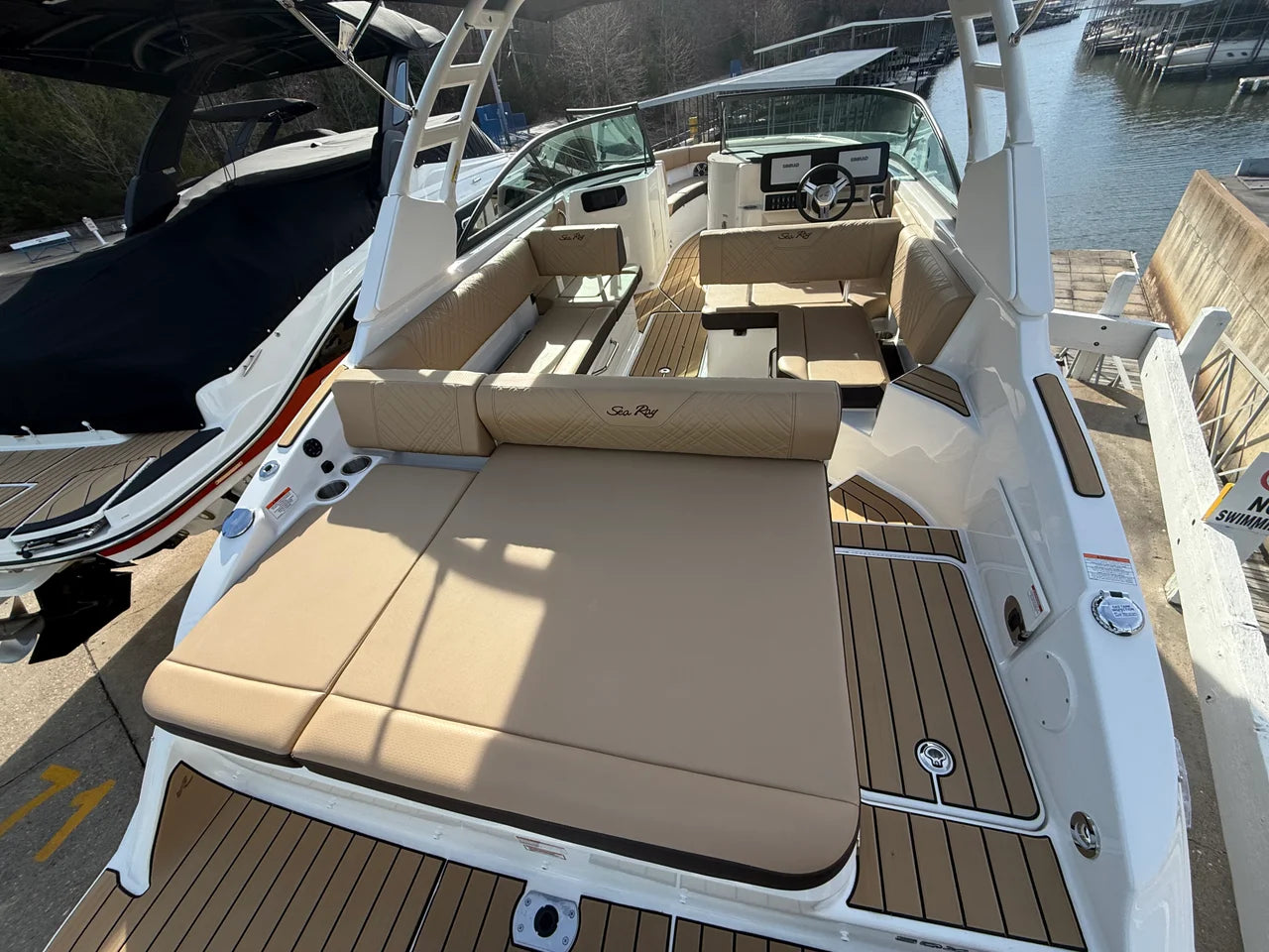 2026 Sea Ray SDX 250 Outboard 25.0 feet, Lake Ozark, Missouri #16