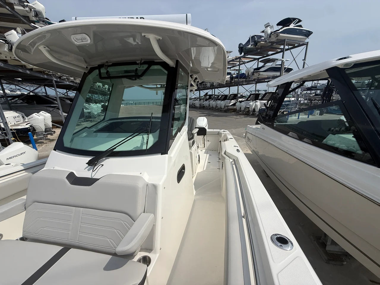 2026 Boston Whaler 330 Outrage 33.0 feet, Sarasota, FL #18