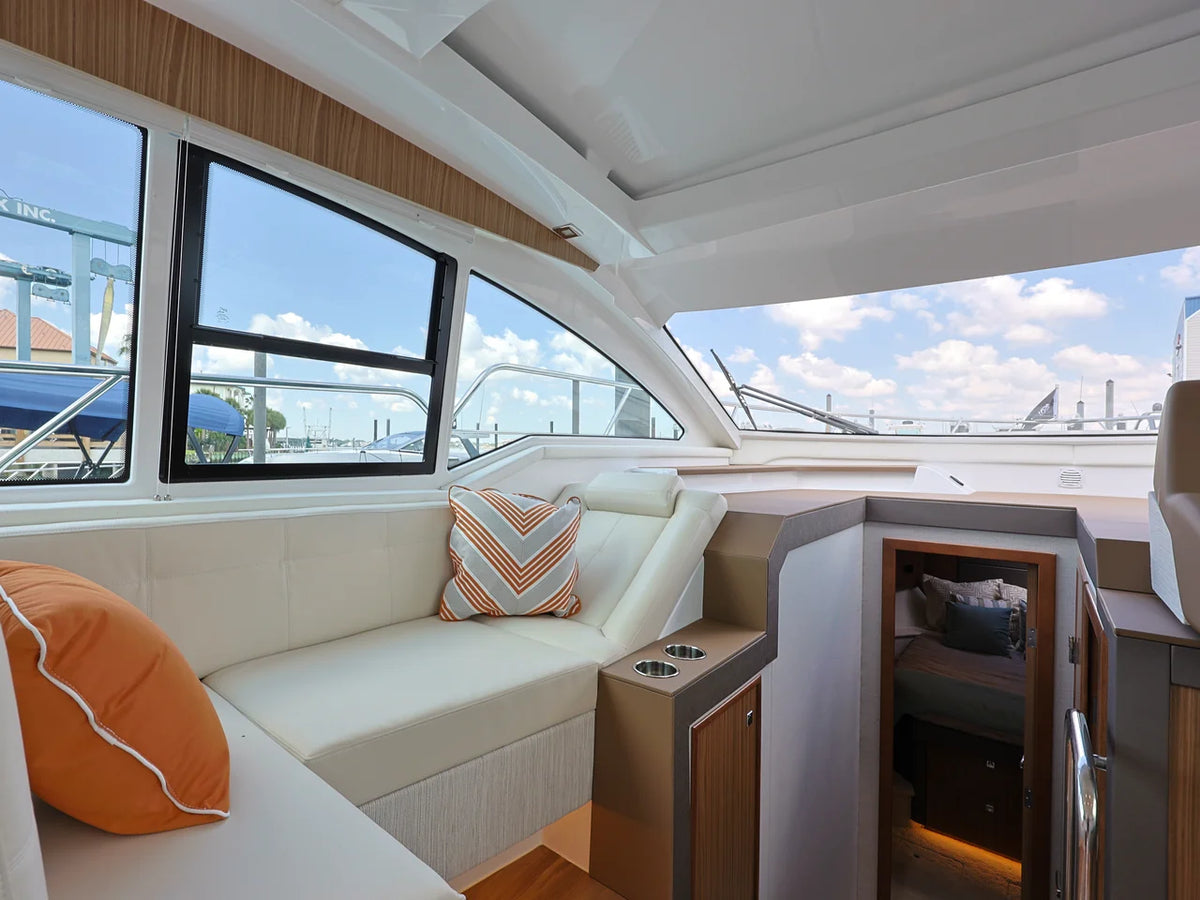 2026 Cruisers Yachts 42 Cantius 42.0 feet, Seabrook, TX #21