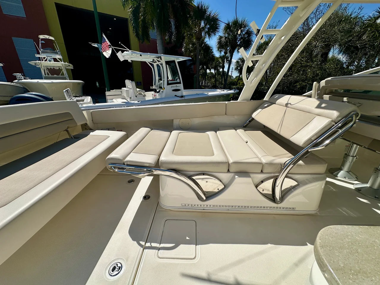2024 Boston Whaler 320 VANTAGE 32.0 feet, Jupiter, Florida #17