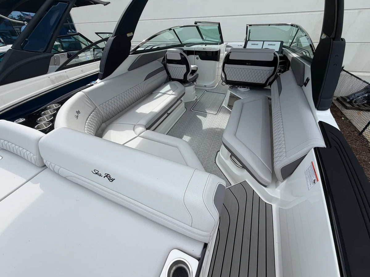 2027 Sea Ray SLX 280 Outboard 28.0 feet, Stuart, Florida #13