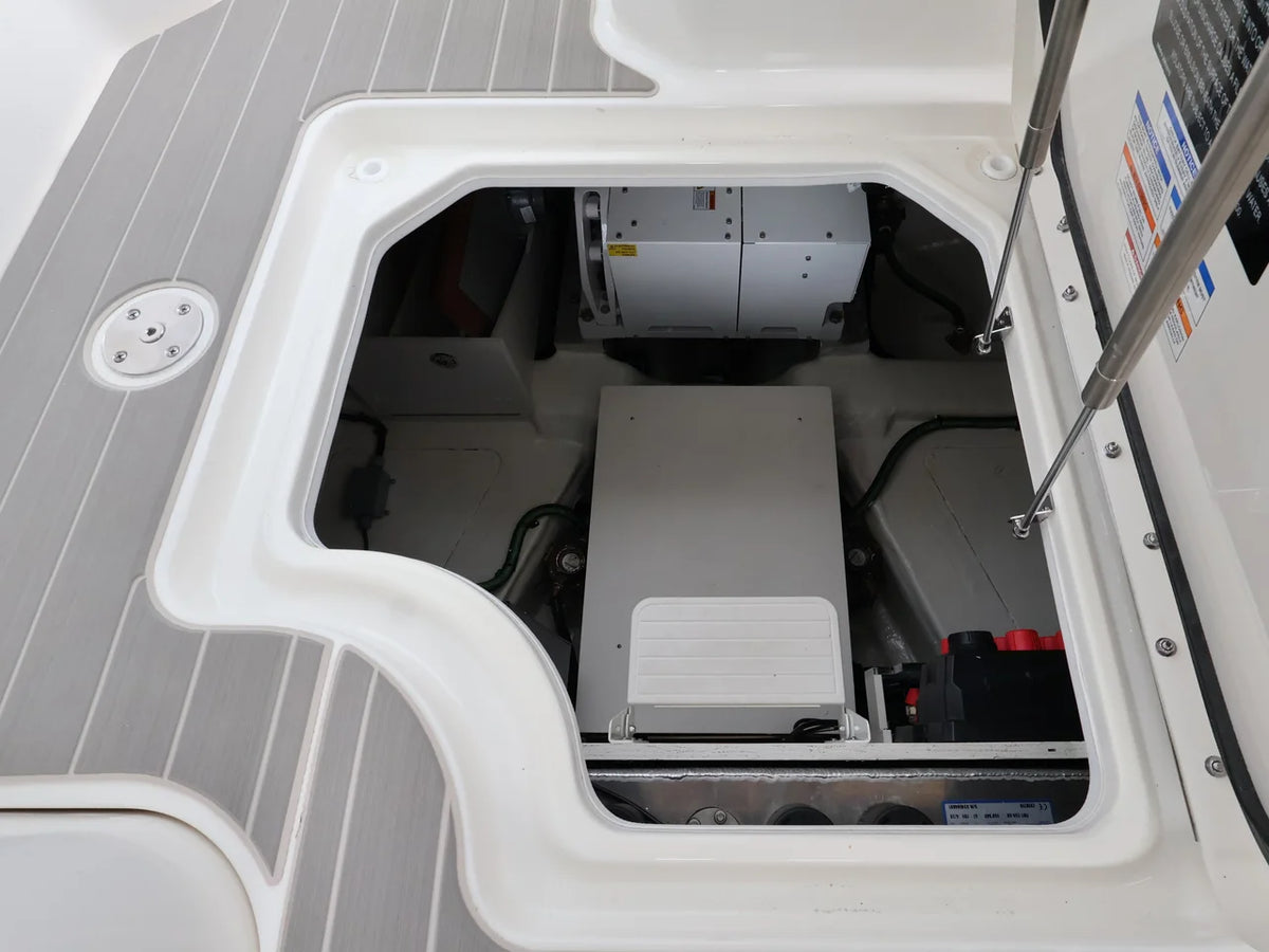 2026 Sea Ray Sundancer 370 Outboard 37.0 feet, Naples, Florida #69