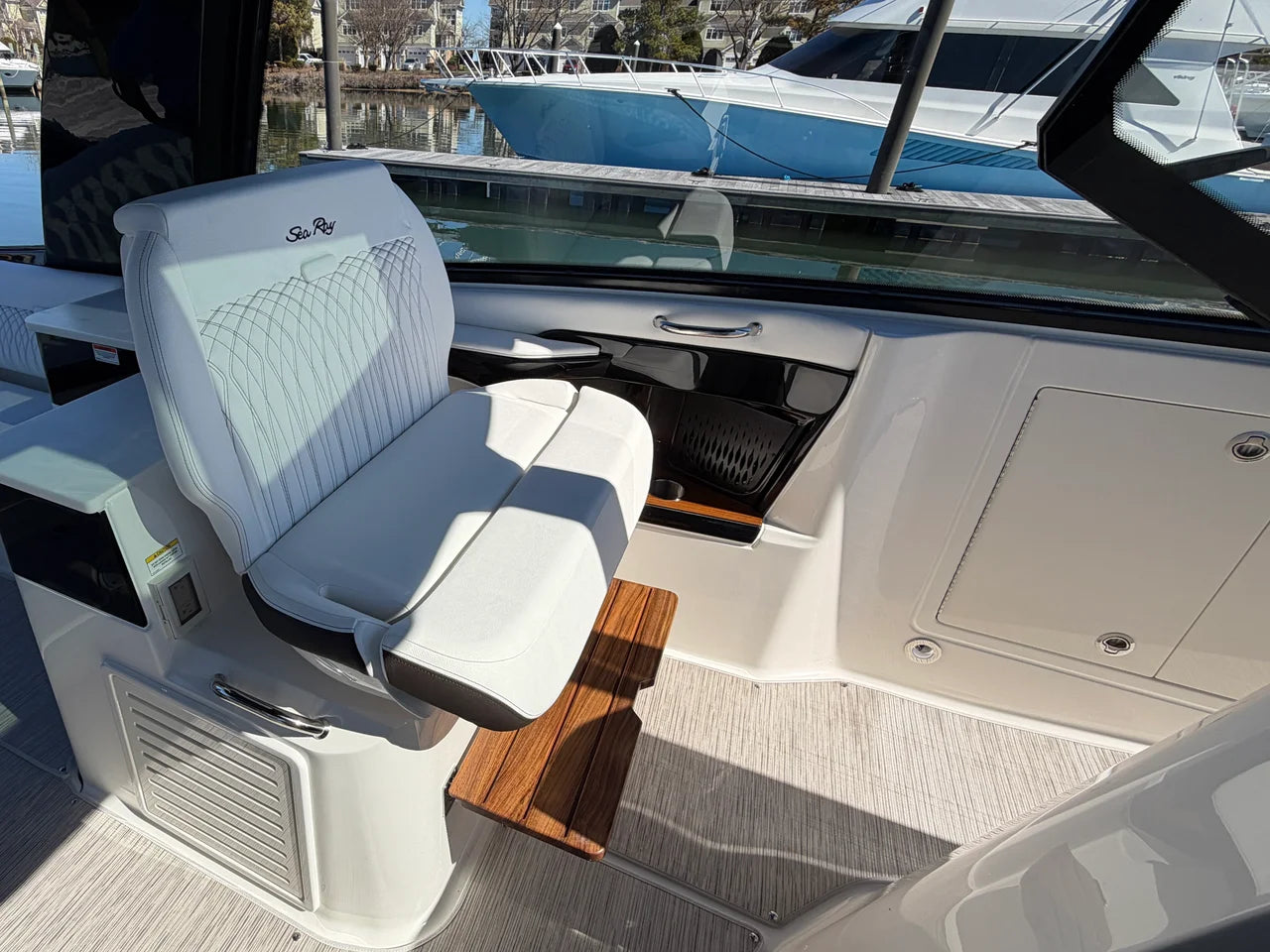 2026 Sea Ray Sundancer 370 Outboard 37.0 feet, Grasonville, MD #26