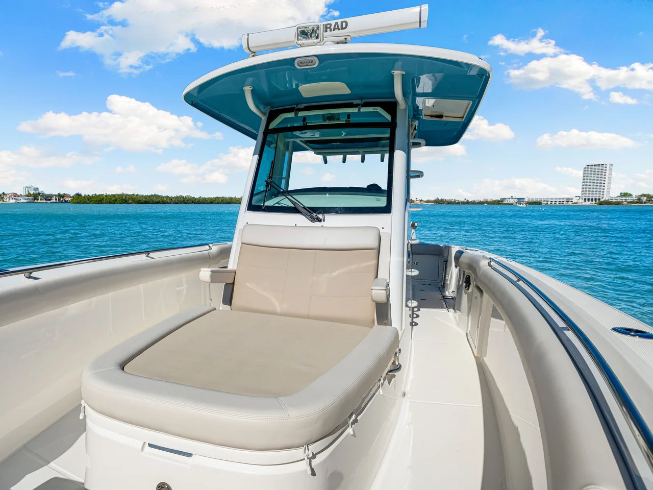 2026 Boston Whaler 330 Outrage 33.0 feet, Sarasota, FL #55