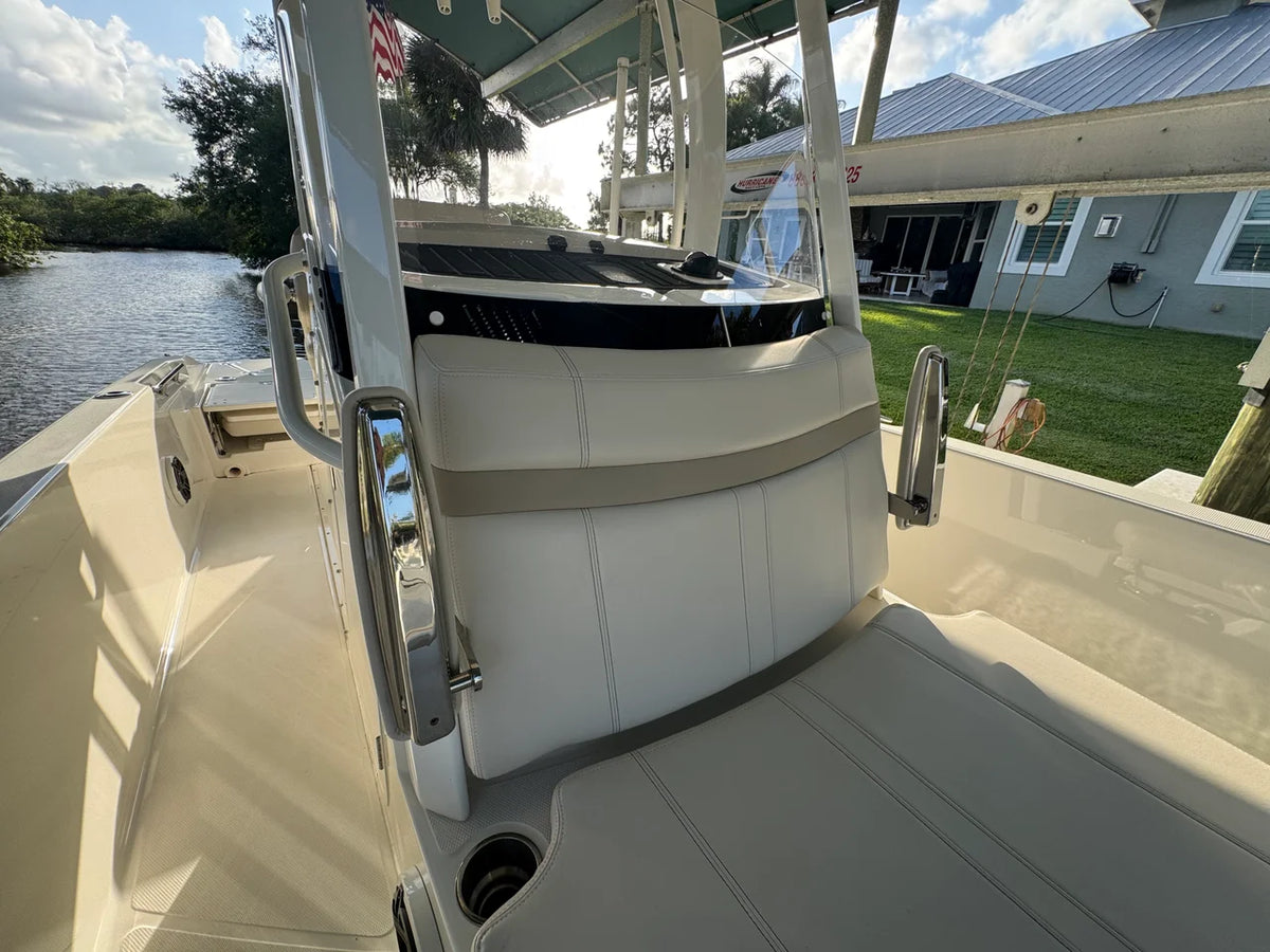 2024 Boston Whaler 250 DAUNTLESS 25.0 feet, Stuart, Florida #20