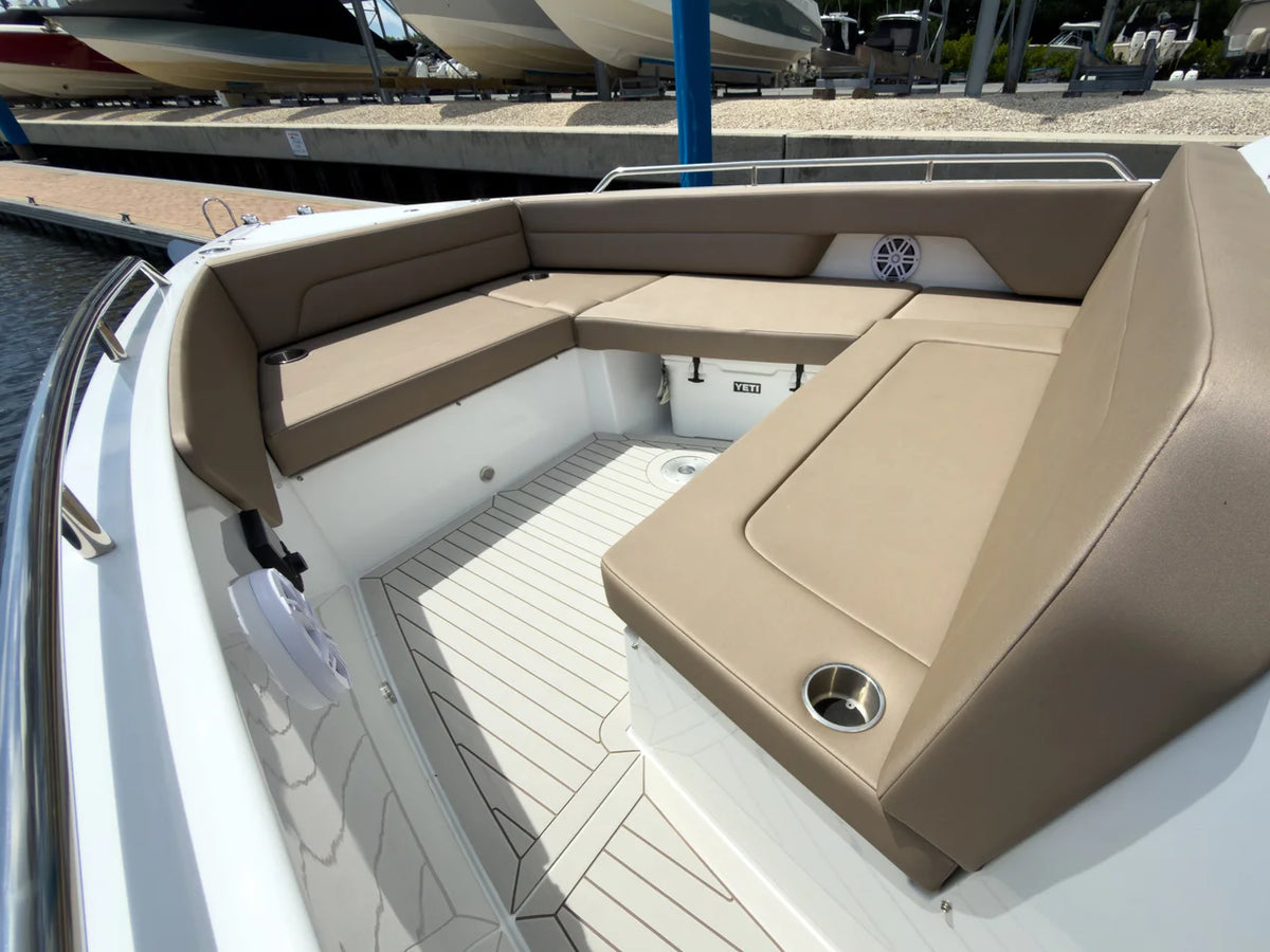 2026 Cruisers Yachts 38 VTR 38.0 feet, Fort Myers, FL #23