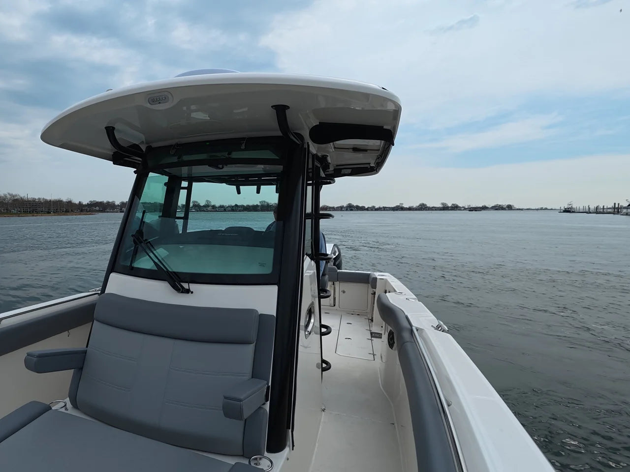 2026 Boston Whaler 330 Outrage 33.0 feet, Norwalk, Connecticut #28