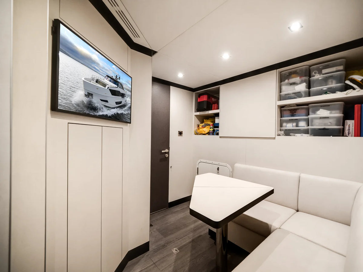 2023 Ocean Alexander 27R 88.0 feet, Ocean Reef, FL #129