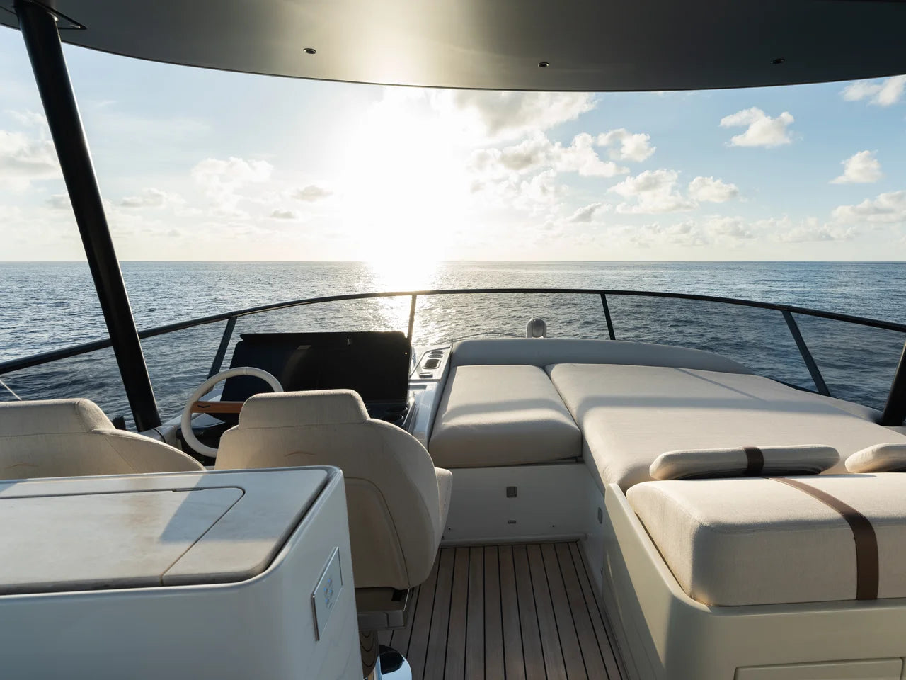 2027 Azimut Fly 82 82.0 feet, Pompano Beach, FL #19