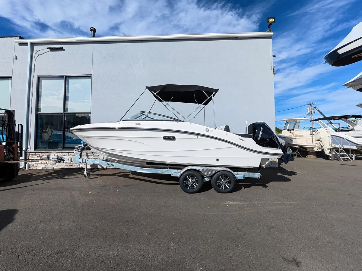 2027 Sea Ray SPX 210 Outboard 21.0 feet, Norwalk, Connecticut #1