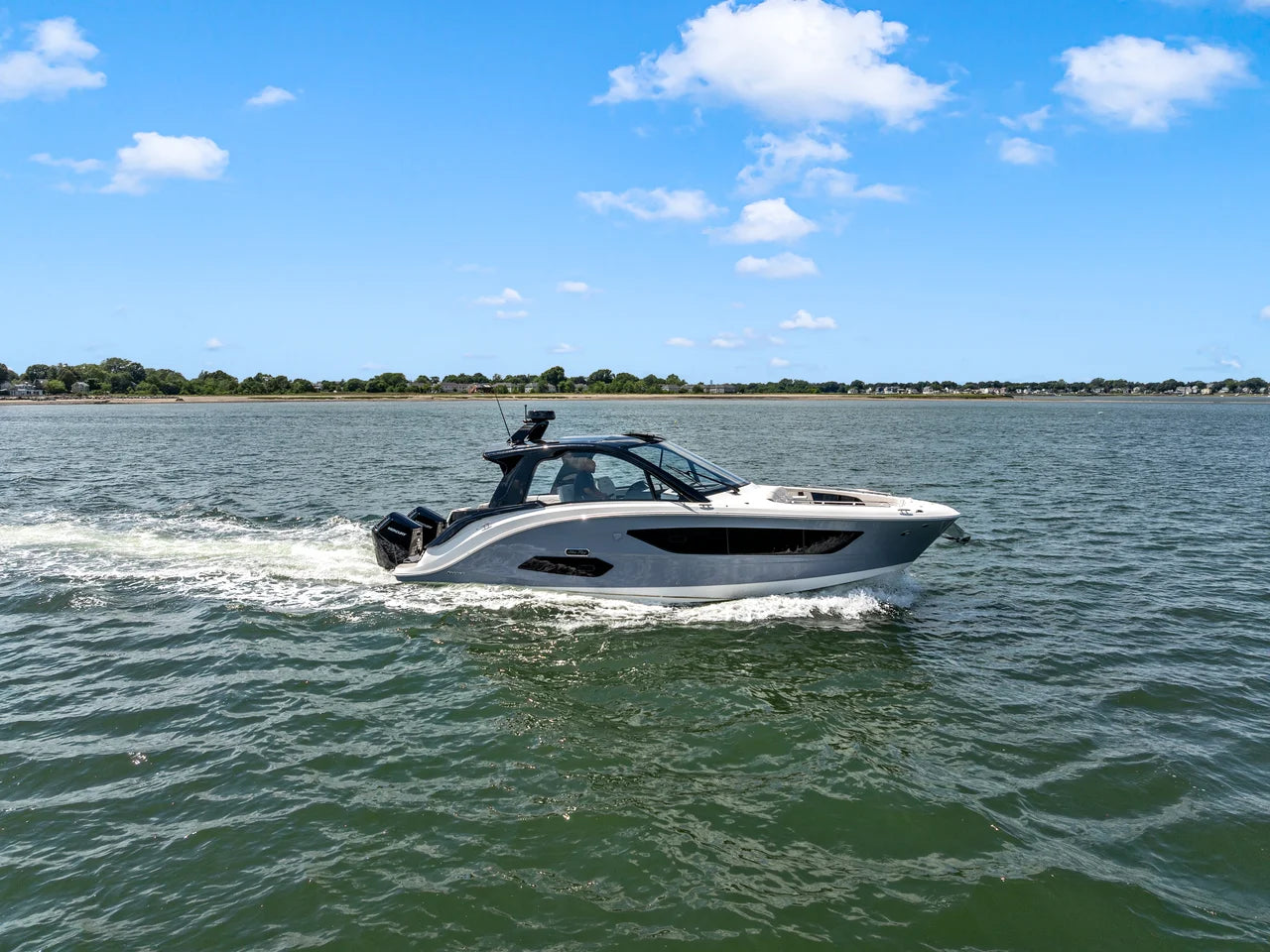 2026 Sea Ray Sundancer 370 Outboard 37.0 feet, Quincy, MA #1