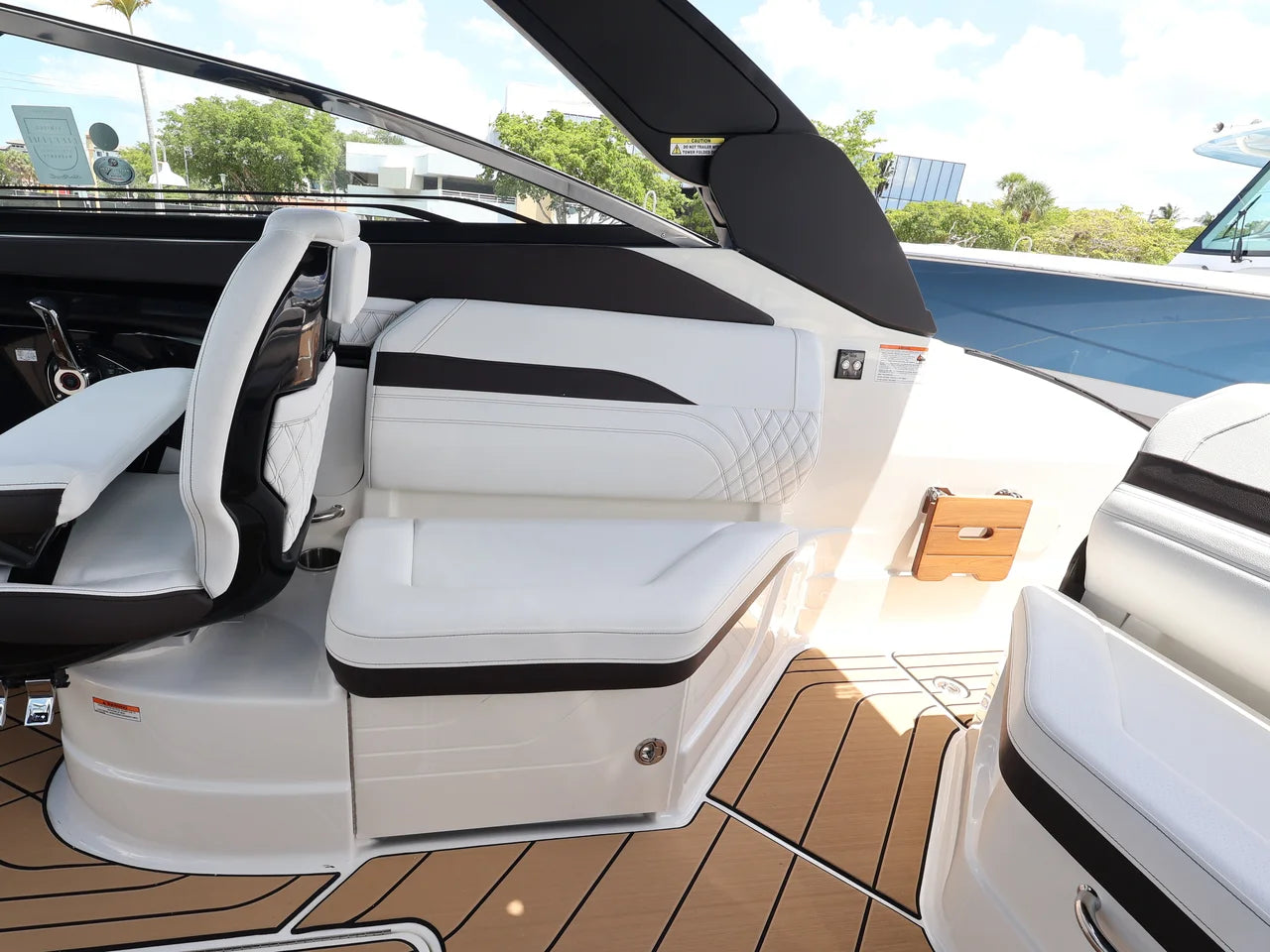 2027 Sea Ray SLX 260 Outboard 26.0 feet, Naples, Florida #13