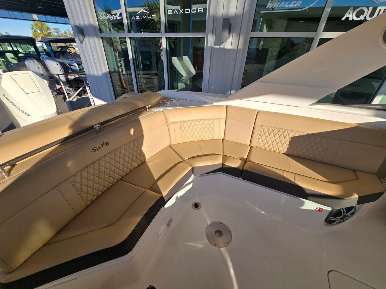 2026 Sea Ray SLX 310 Outboard 31.0 feet, Charleston, SC #8