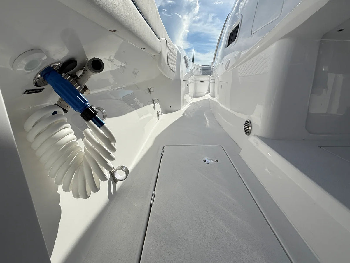 2027 Intrepid 43 NOMAD SE 43.0 feet, Dania, FL #44